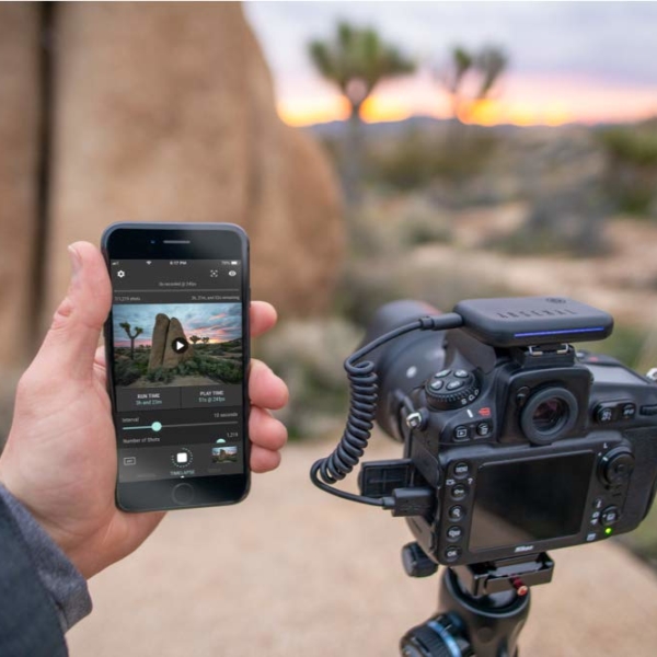 Camera Shutter Remote Control for Smartphones